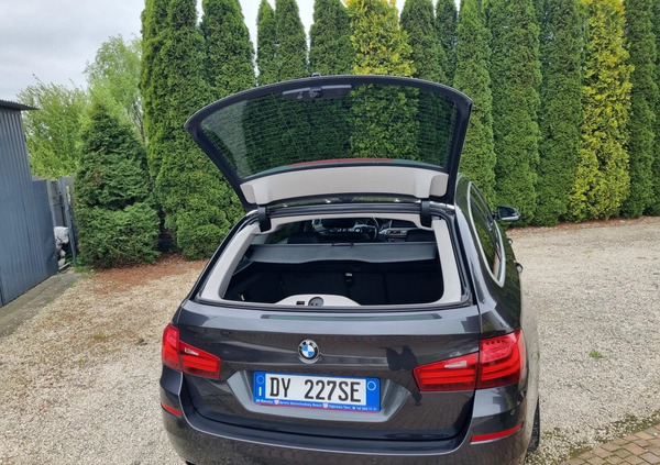 BMW Seria 5 cena 53700 przebieg: 285000, rok produkcji 2015 z Ciechocinek małe 781